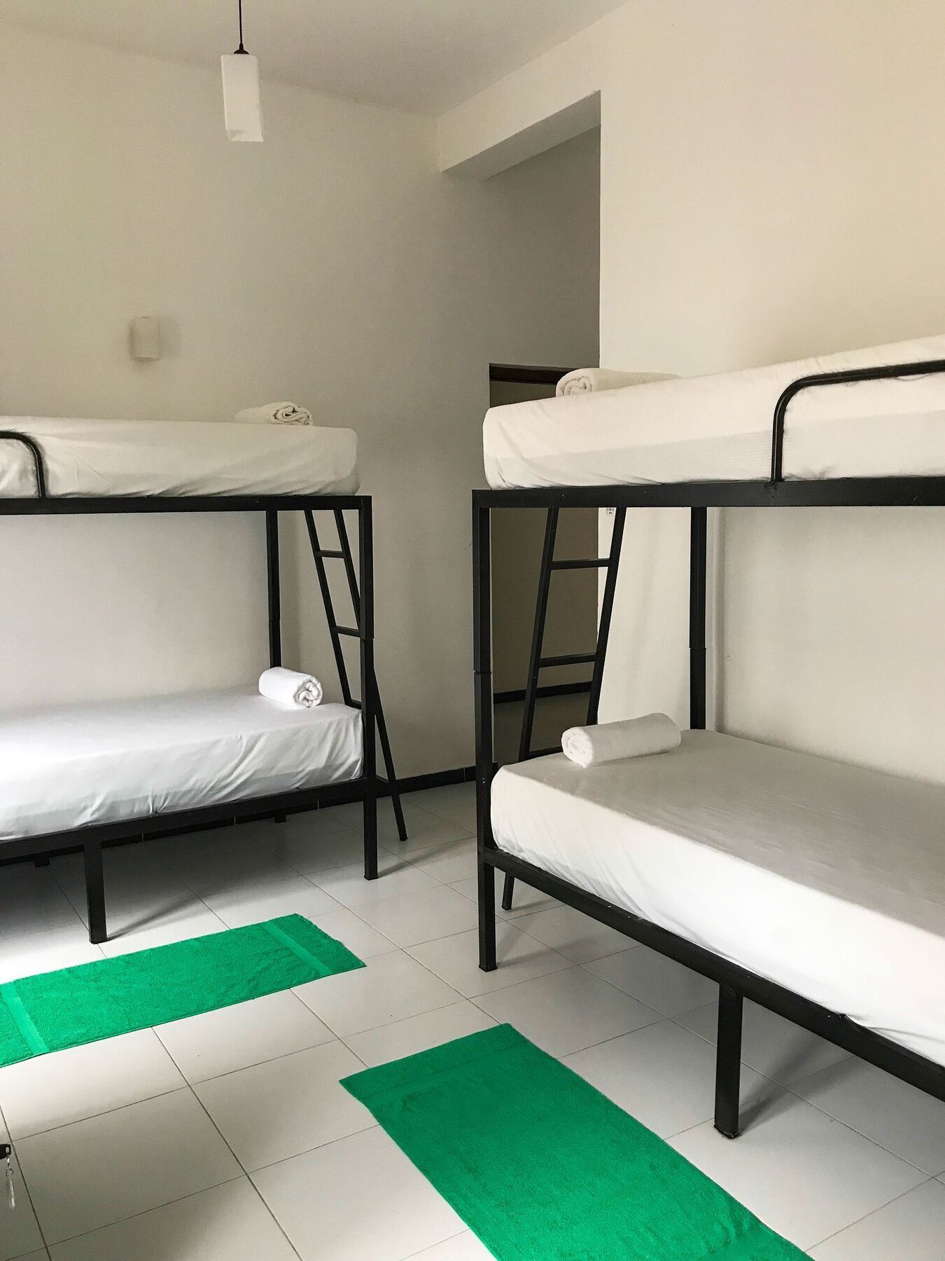 Bed & Bicycle Hostel 마운트 라비니아 외부 사진